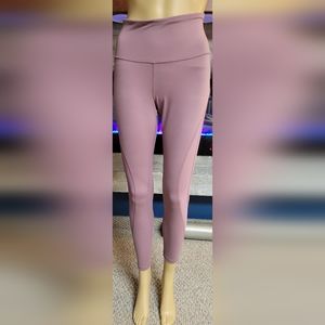 ON Elevate High-Rise Go-Dry Mesh Compression 7/8 Ankle Legging